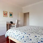 City Flat Near The Sea Апартаменты