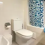 City Flat Near The Sea