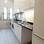 Апартаменты City Flat Near The Sea Порту